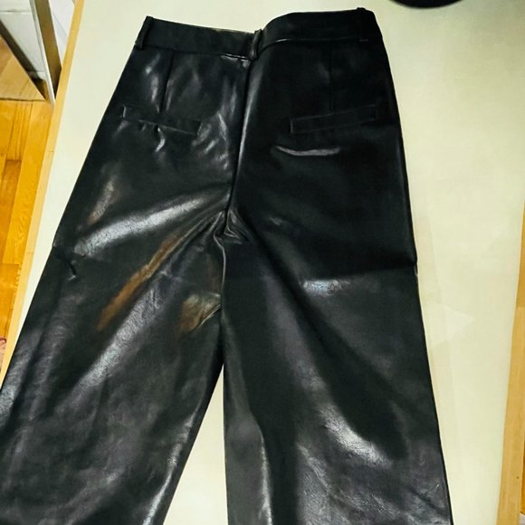 Pleather and Lace Trunk - Picture 4 of 8